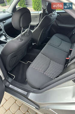 Седан Mercedes-Benz C-Class 2003 в 