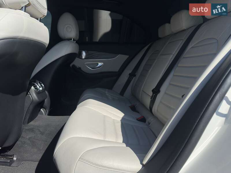 Седан Mercedes-Benz C-Class 2016 в Мукачево