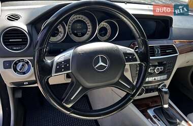 Седан Mercedes-Benz C-Class 2013 в 