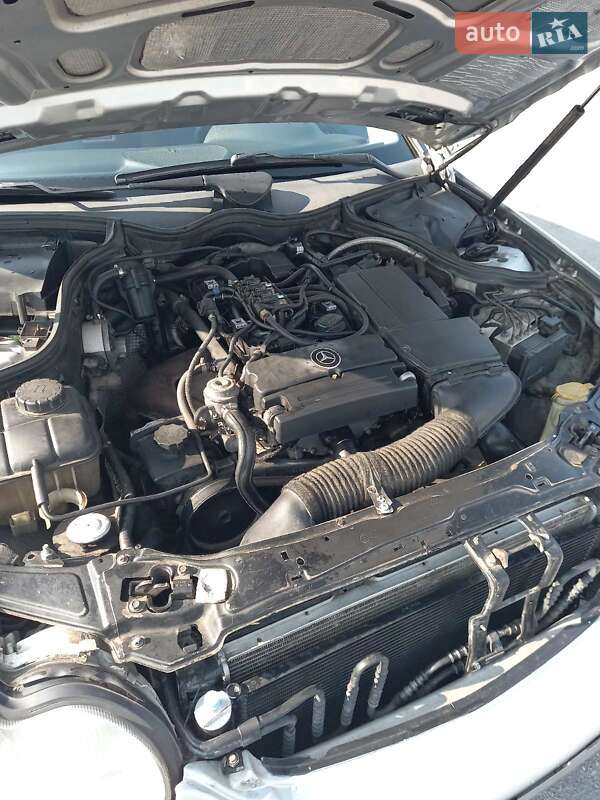 Седан Mercedes-Benz C-Class 2002 в Полтаве