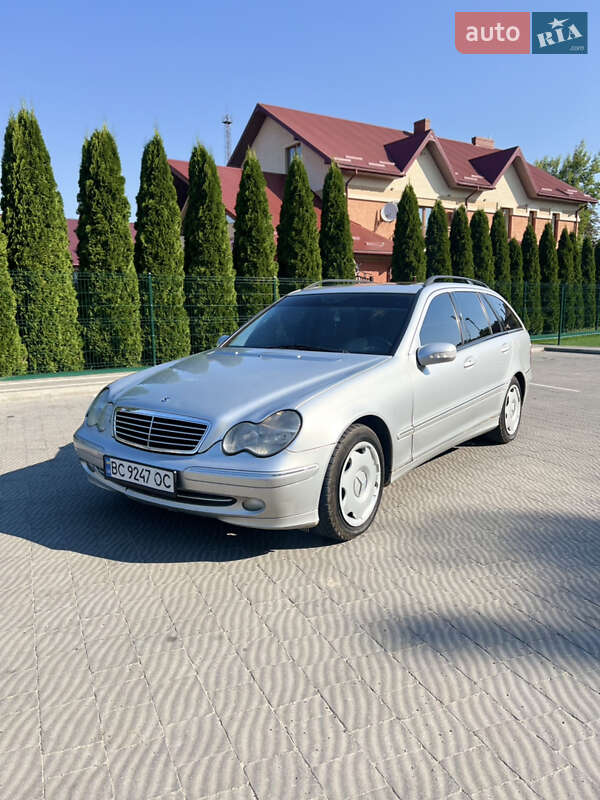 Универсал Mercedes-Benz C-Class 2003 в 