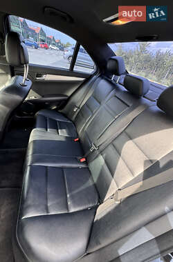 Седан Mercedes-Benz C-Class 2007 в 