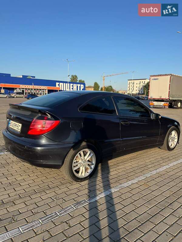 Купе Mercedes-Benz C-Class 2003 в Тернополе
