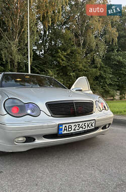 Седан Mercedes-Benz C-Class 2001 в 