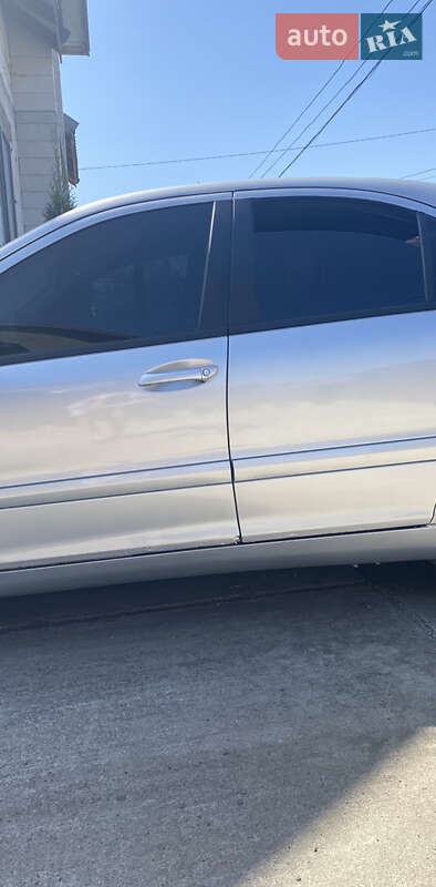 Седан Mercedes-Benz C-Class 2002 в Тячеве