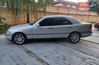 Седан Mercedes-Benz C-Class 1995 в 