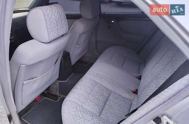 Седан Mercedes-Benz C-Class 1995 в 