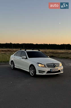Седан Mercedes-Benz C-Class 2012 в Виннице