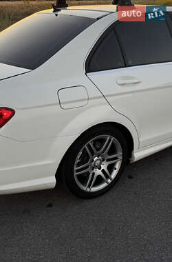 Седан Mercedes-Benz C-Class 2012 в 