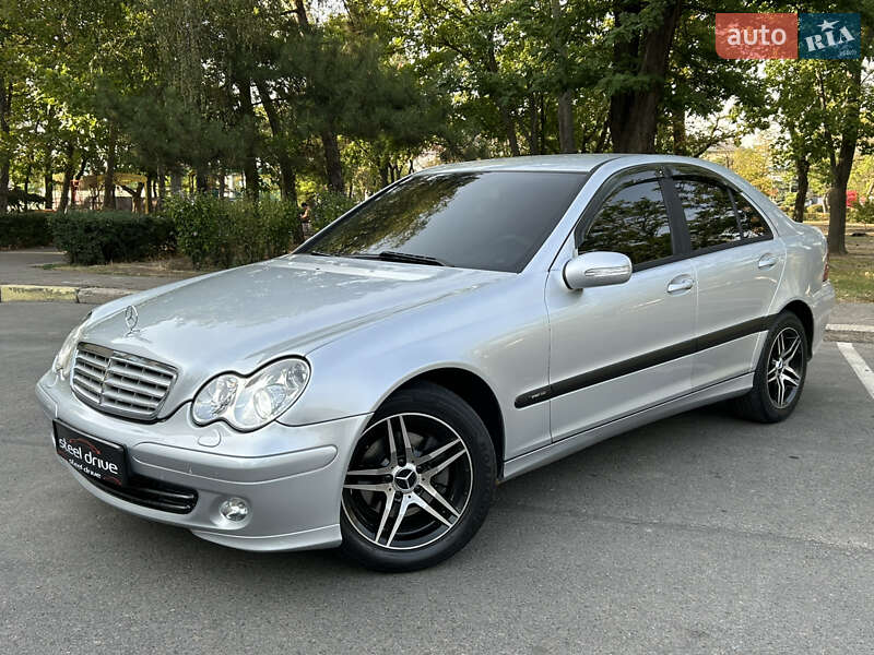 Седан Mercedes-Benz C-Class 2007 в Николаеве фото 3 Седан Mercedes-Benz C-Class 2007 в Николаеве