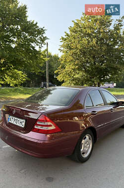 Седан Mercedes-Benz C-Class 2000 в 