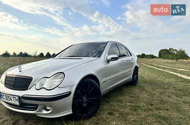 Седан Mercedes-Benz C-Class 2002 в 