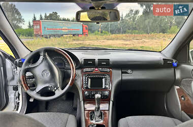 Седан Mercedes-Benz C-Class 2002 в 
