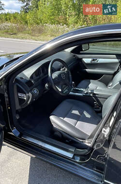 Седан Mercedes-Benz C-Class 2007 в 