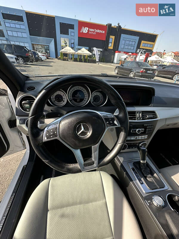 Седан Mercedes-Benz C-Class 2013 в Софіївській Борщагівці фото 12 Седан Mercedes-Benz C-Class 2013 в Софіївській Борщагівці