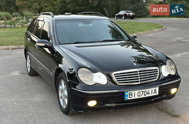Универсал Mercedes-Benz C-Class 2004 в 