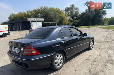 Седан Mercedes-Benz C-Class 2001 в 