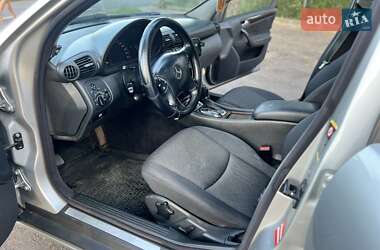 Седан Mercedes-Benz C-Class 2003 в 