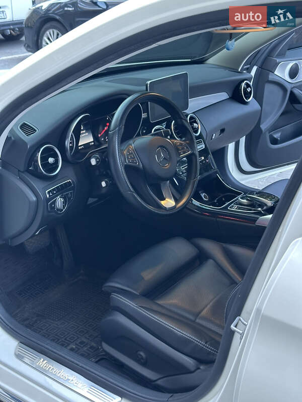 Седан Mercedes-Benz C-Class 2015 в Виннице