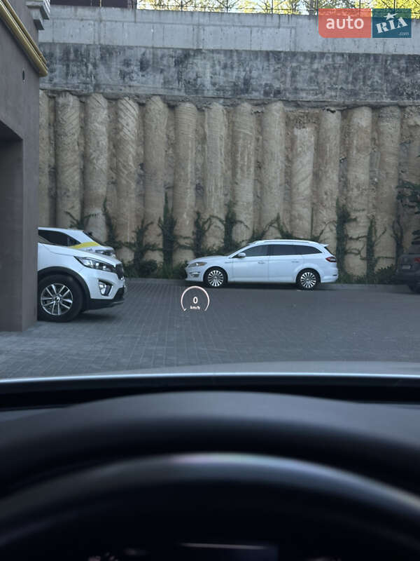 Седан Mercedes-Benz C-Class 2015 в Виннице фото 25 Седан Mercedes-Benz C-Class 2015 в Виннице