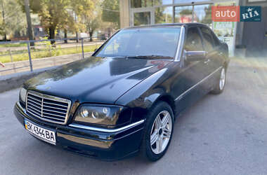 Седан Mercedes-Benz C-Class 1994 в Рівному