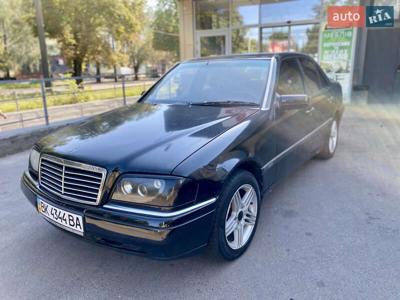 Mercedes-Benz C-Class 1994