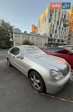 Седан Mercedes-Benz C-Class 2003 в 
