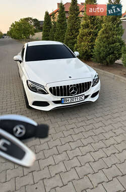 Купе Mercedes-Benz C-Class 2017 в 