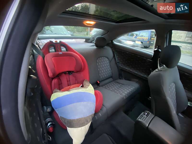 Купе Mercedes-Benz C-Class 2001 в Киеве фото 11 Купе Mercedes-Benz C-Class 2001 в Киеве