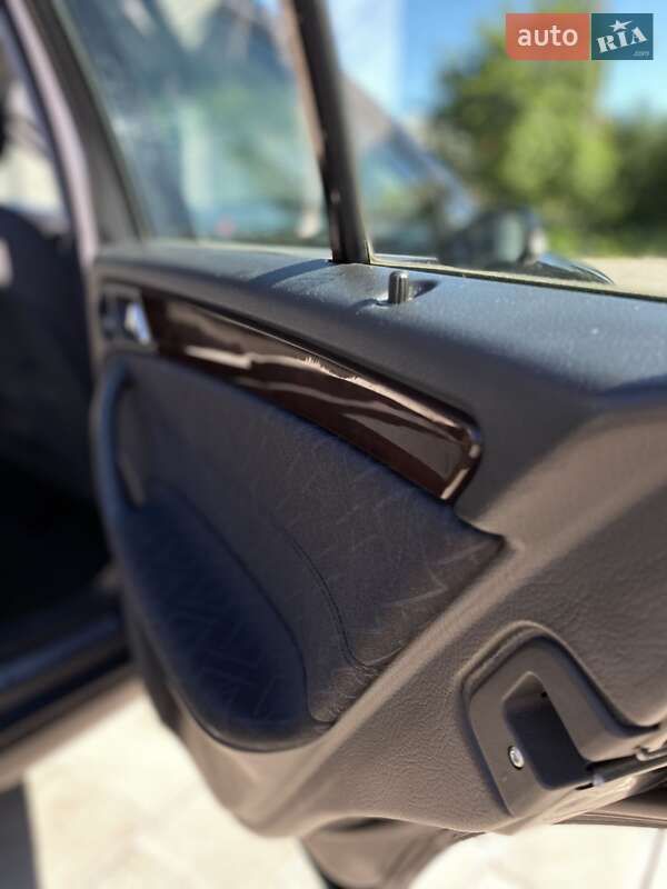 Универсал Mercedes-Benz C-Class 2002 в Ровно