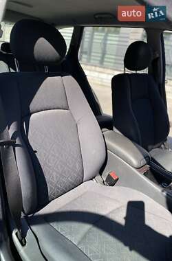 Универсал Mercedes-Benz C-Class 2002 в 