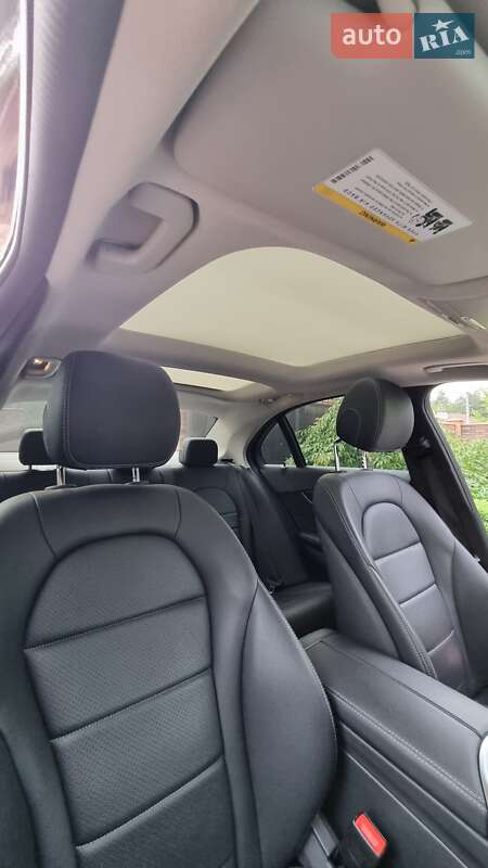 Седан Mercedes-Benz C-Class 2017 в Киеве