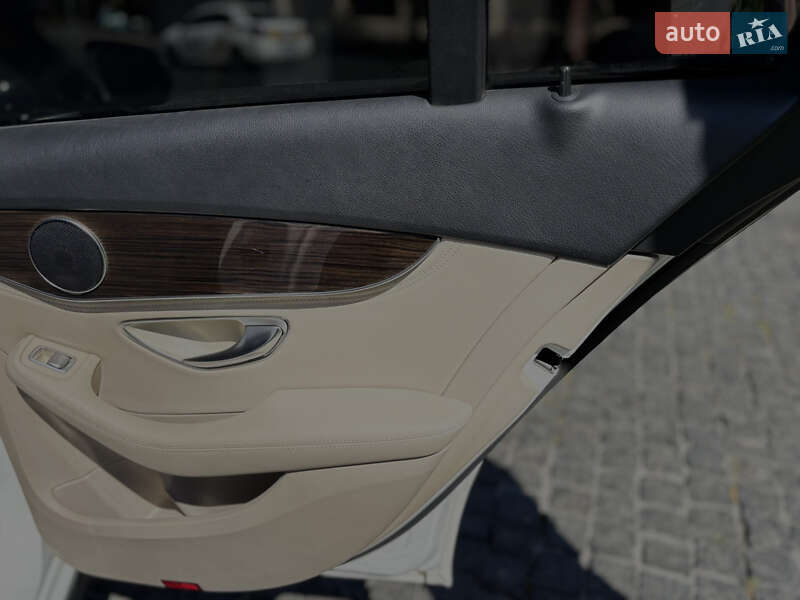 Седан Mercedes-Benz C-Class 2015 в Днепре фото 2 Седан Mercedes-Benz C-Class 2015 в Днепре