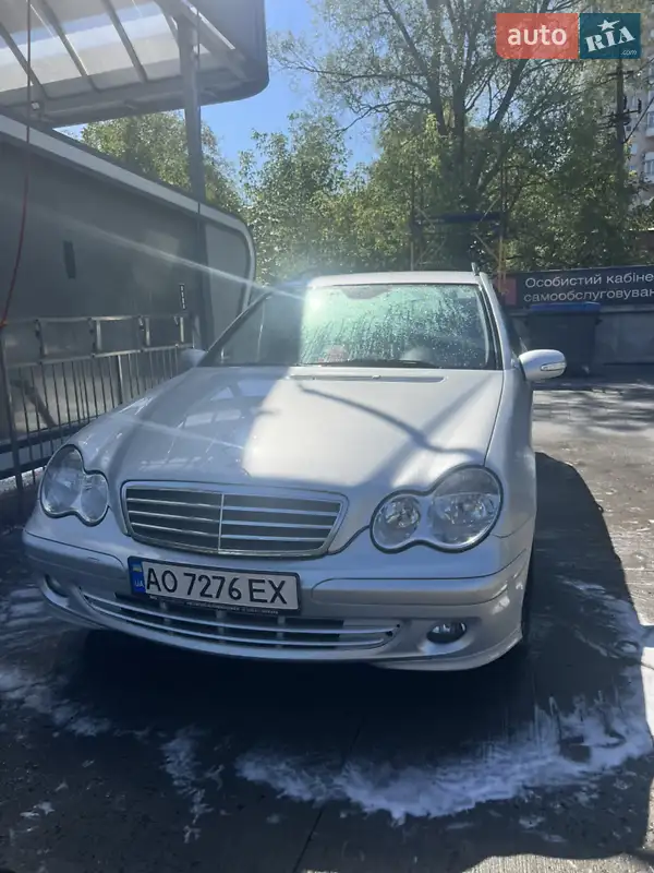 Mercedes-Benz C-Class