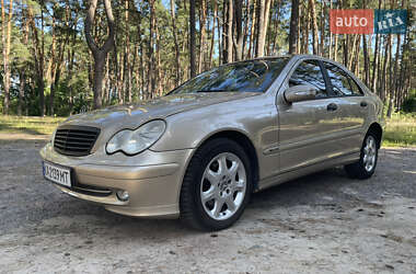 Седан Mercedes-Benz C-Class 2005 в 