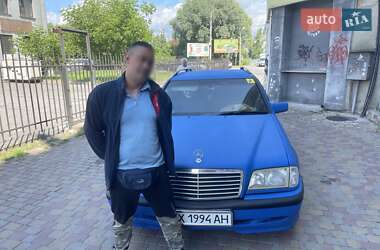 Универсал Mercedes-Benz C-Class 1998 в 
