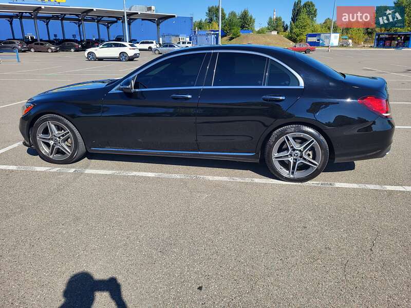 Седан Mercedes-Benz C-Class 2018 в Киеве