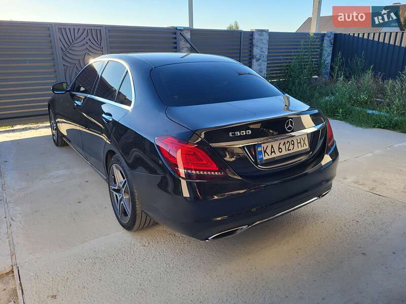 Седан Mercedes-Benz C-Class 2018 в Киеве