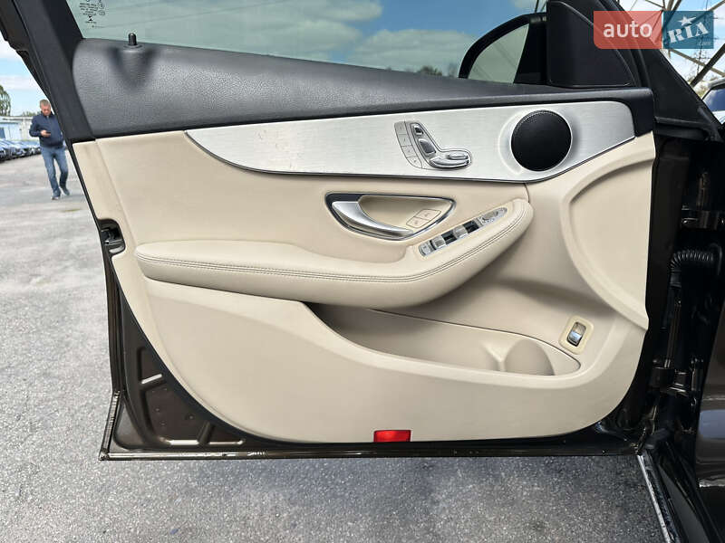 Седан Mercedes-Benz C-Class 2016 в Харкові