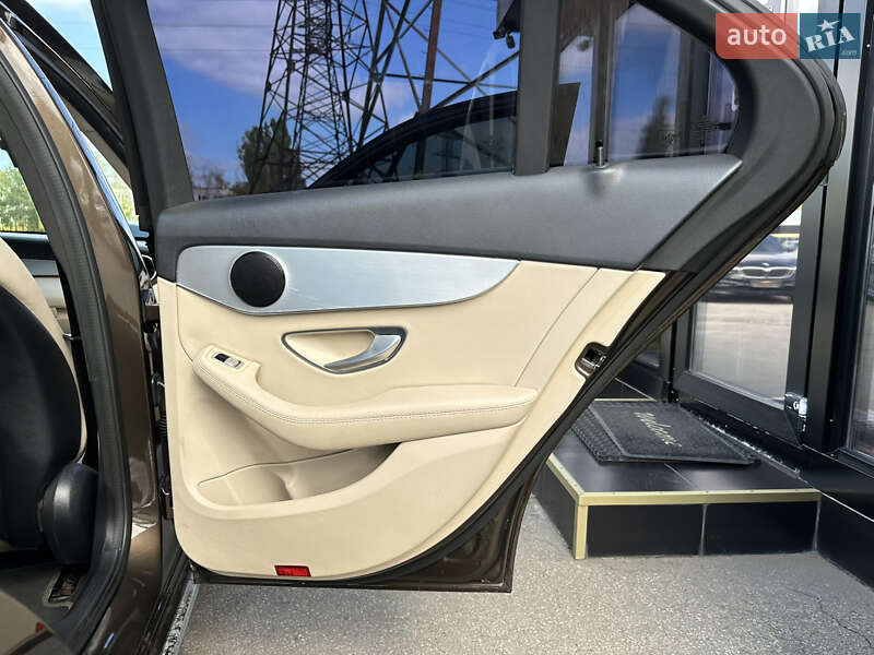 Седан Mercedes-Benz C-Class 2016 в Харкові