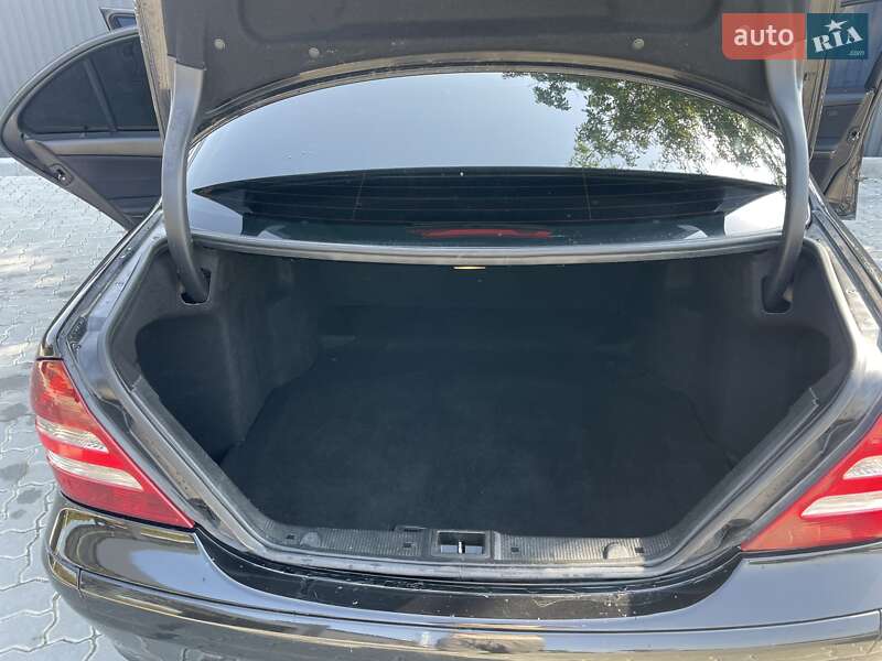 Седан Mercedes-Benz C-Class 2007 в Меденичах фото 15 Седан Mercedes-Benz C-Class 2007 в Меденичах