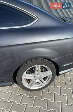 Купе Mercedes-Benz C-Class 2011 в 