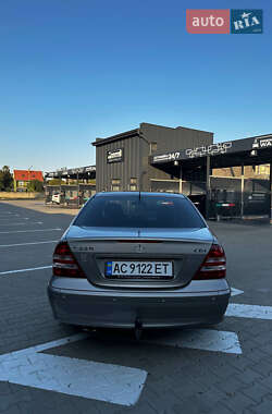Седан Mercedes-Benz C-Class 2006 в 