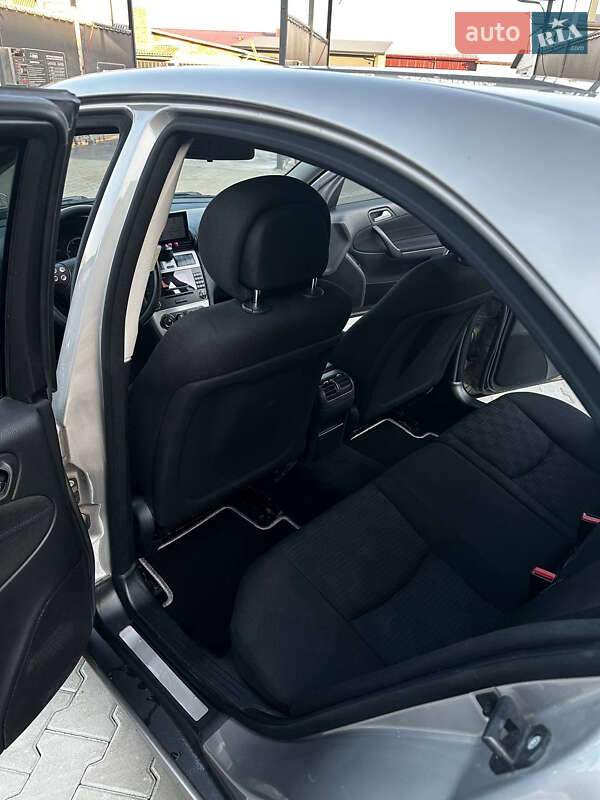 Седан Mercedes-Benz C-Class 2006 в Луцьку фото 22 Седан Mercedes-Benz C-Class 2006 в Луцьку