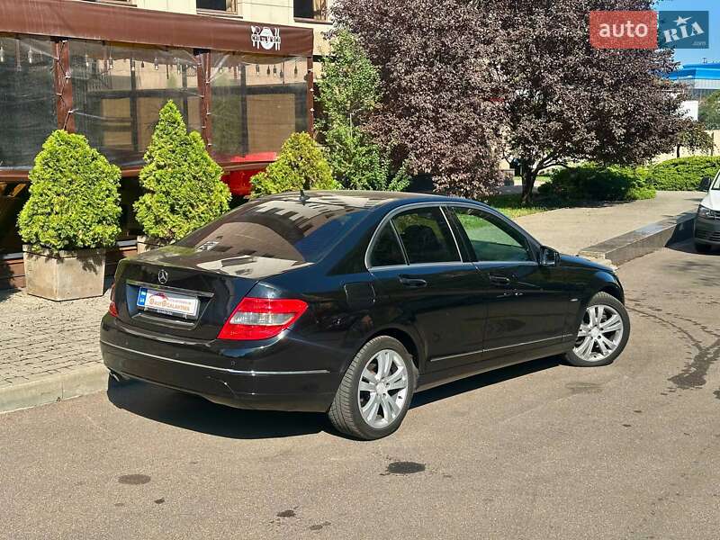Седан Mercedes-Benz C-Class 2008 в Одессе