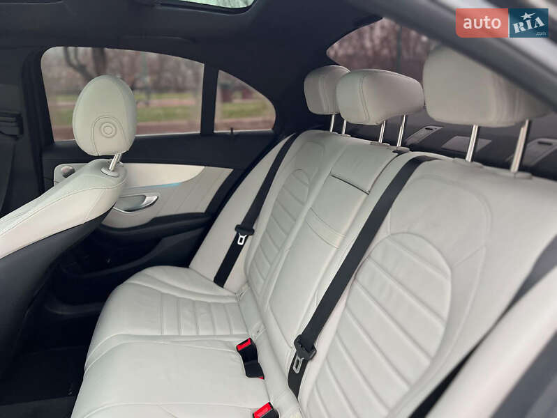 Седан Mercedes-Benz C-Class 2014 в Могилев-Подольске