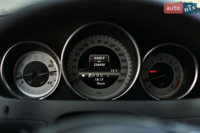 Седан Mercedes-Benz C-Class 2012 в Винниках