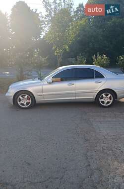 Седан Mercedes-Benz C-Class 2001 в 