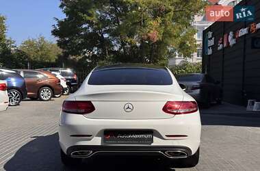 Купе Mercedes-Benz C-Class 2016 в 