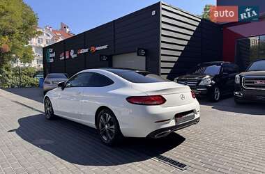 Купе Mercedes-Benz C-Class 2016 в 